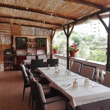 Tatil Evi Antica Casa Cavaliere